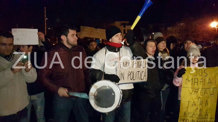 constanta este din nou in strada 622343 constanta este din nou in strada 622343