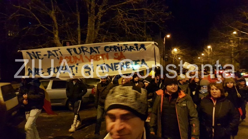 constanta este din nou in strada 622343 constanta este din nou in strada 622343