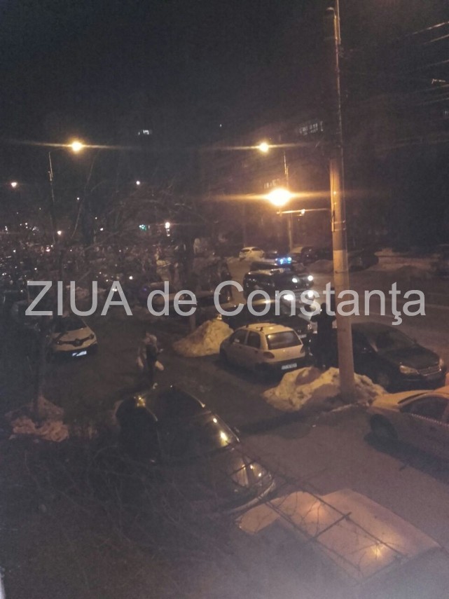 constantenii se strang din nou la prefectura 622455