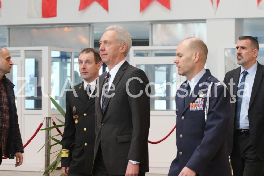 mai multe nave militare au intrat in portul constanta vezi ce se intampla 622527 mai multe nave militare au intrat in portul constanta vezi ce se intampla 622527