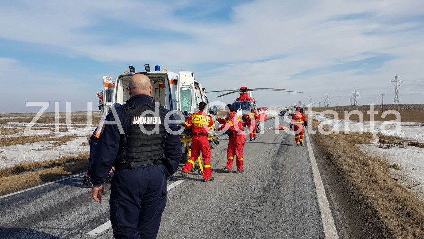 accident rutier langa harsova medici deplasati la fata locului 622658 accident rutier langa harsova medici deplasati la fata locului 622658