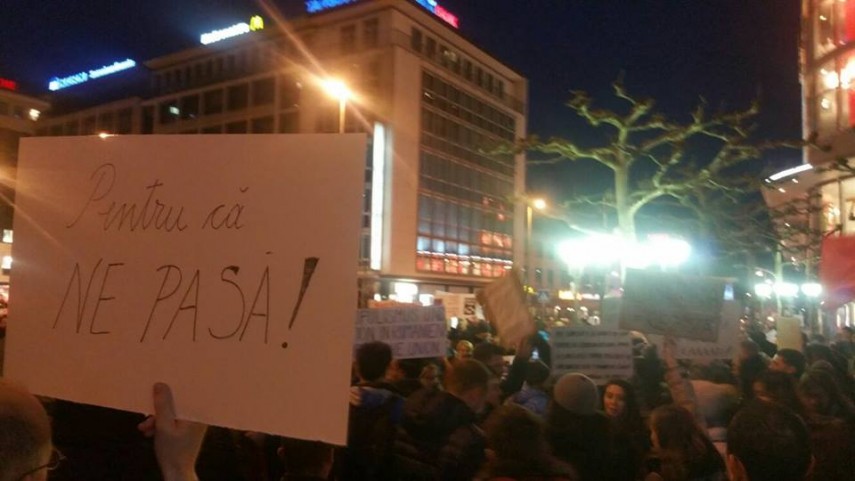 constantean alaturi de protestatarii din germania 622761 constantean alaturi de protestatarii din germania 622761