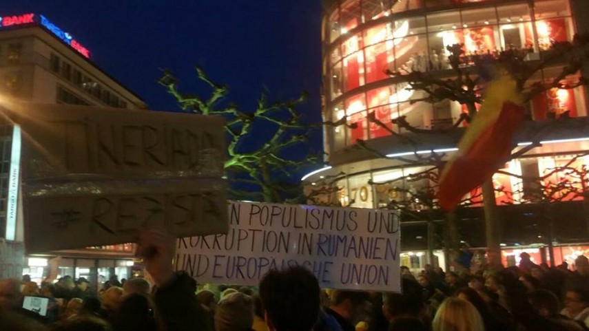 constantean alaturi de protestatarii din germania 622761 constantean alaturi de protestatarii din germania 622761