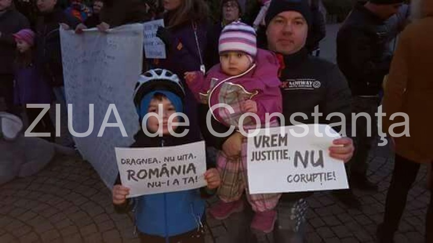 un constantean a protestat alaturi de 200 de romani la verona galerie foto 622757 un constantean a protestat alaturi de 200 de romani la verona galerie foto 622757
