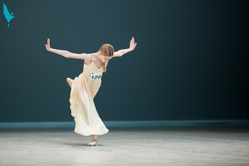 dupa 20 de ani romania se incununeaza cu lauri la prix de lausanne dupa modelul d artagnan galerie foto dupa 20 de ani romania se incununeaza cu lauri la prix de lausanne dupa modelul d artagnan galerie foto