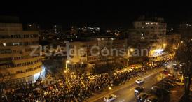 Sondaj de opinie 70 la sută dintre respondenţi au votat ca articolul din OUG 13/2017 privind dezincriminarea abuzului în serviciu să fie abrogat  