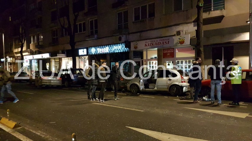 accident rutier pe bulevardul tomis din constanta patru autoturisme implicate 623210 accident rutier pe bulevardul tomis din constanta patru autoturisme implicate 623210