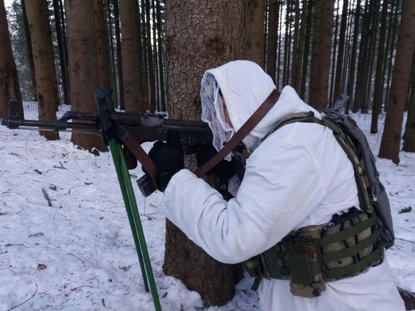 imagini desprinse parca din filme cum se antreneaza militarii de la fortele navale pentru operatii speciale imagini desprinse parca din filme cum se antreneaza militarii de la fortele navale pentru operatii speciale