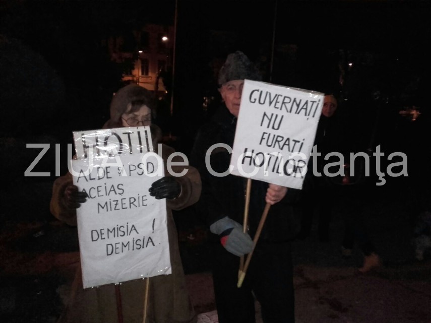 ziua11 continua protestele la constanta 623295 ziua11 continua protestele la constanta 623295