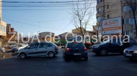 Tractare cu „peripeții” pe bulevardul Alexandru Lăpușneanu din Constanța (galerie foto+video)  