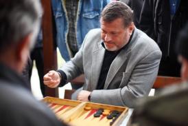 riseproject.ro Orașul subteran - Bucăți din parcul Grozăvești, retrocedate de Poteraș, ajunse la rudele nevestei 