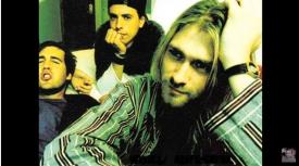 Celebrul chitarist Kurt Cobain, al trupei Nirvana, ar fi împlinit 50 de ani. Una din chitarele sale a fost scoasă la vânzare pe eBay