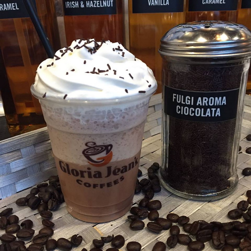 cronici pe bune gloria jean s coffees constanta cafeneaua care inghesuie la propriu o traditie de zeci cronici pe bune gloria jean s coffees constanta cafeneaua care inghesuie la propriu o traditie de zeci