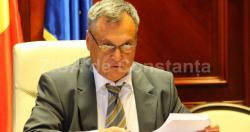 Mandatele consilierilor locali de la Mereni, vacantate de prefect. Urmează alegeri parţiale