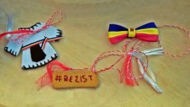 #Rezist a ajuns și pe mărțisoare