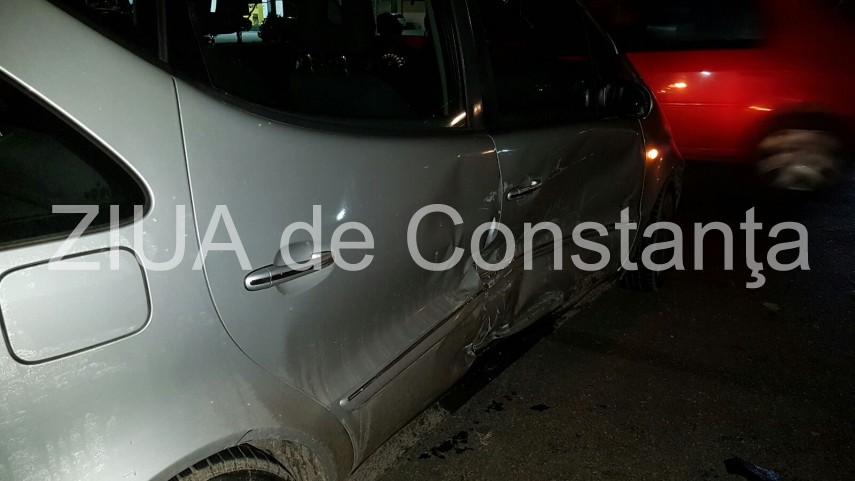 accident rutier in ovidiu doua autoturisme sunt implicate 624890 accident rutier in ovidiu doua autoturisme sunt implicate 624890