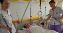 De 1 Martie, Arimex Comexim 2000 SRL a oferit pacientelor din Constanţa flori, mărţişoare, zâmbete şi un meniu delicios! 