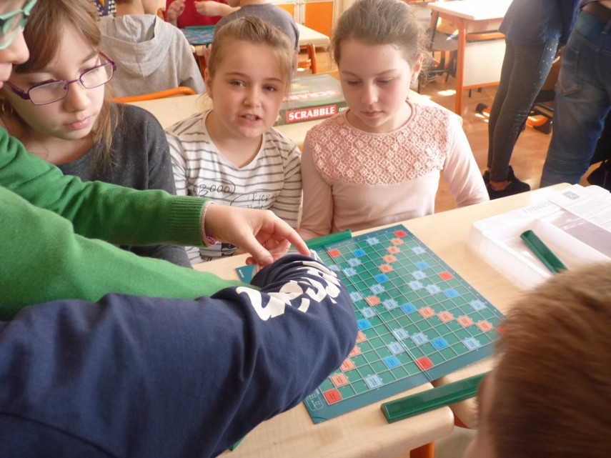 club de scrabble organizat la scoala 16 din constanta se descopera noi campioni la concursurile viitoare club de scrabble organizat la scoala 16 din constanta se descopera noi campioni la concursurile viitoare