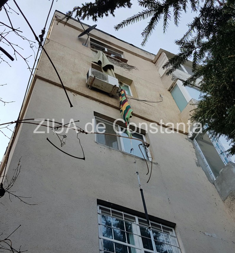 constanta ce poti face din cearceafuri paturi si curele fotoreportaj 625870 constanta ce poti face din cearceafuri paturi si curele fotoreportaj 625870