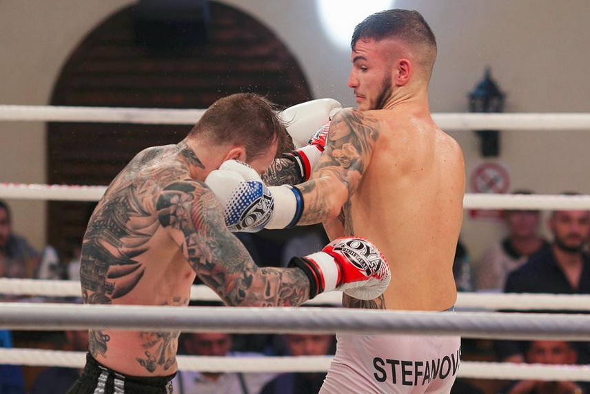 victorie si pentru eduard chelariu la superkombat dumitru topai si a facut ko adversarul in prima repriza victorie si pentru eduard chelariu la superkombat dumitru topai si a facut ko adversarul in prima repriza