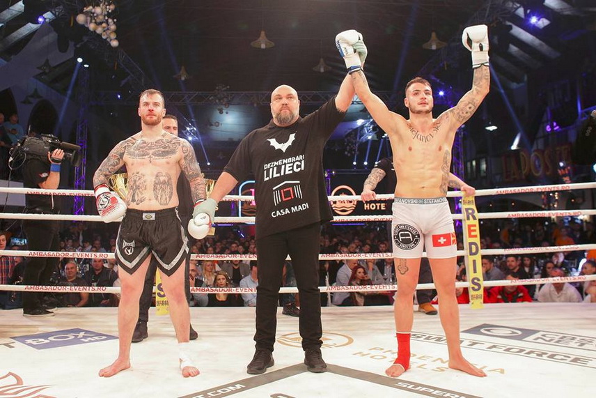 victorie si pentru eduard chelariu la superkombat dumitru topai si a facut ko adversarul in prima repriza victorie si pentru eduard chelariu la superkombat dumitru topai si a facut ko adversarul in prima repriza
