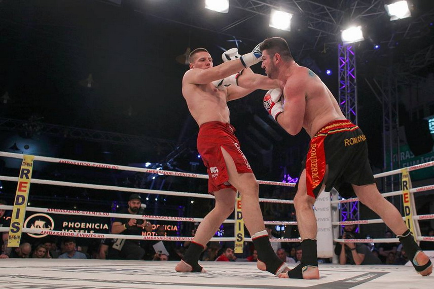 victorie si pentru eduard chelariu la superkombat dumitru topai si a facut ko adversarul in prima repriza victorie si pentru eduard chelariu la superkombat dumitru topai si a facut ko adversarul in prima repriza