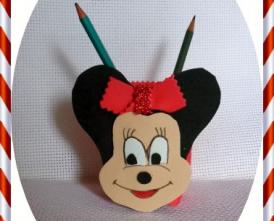 Handmade by Carmen Petrişor Un alt fel de suport pentru creioanele copiilor dumneavoastră!