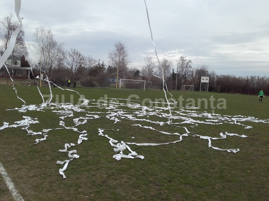 moment de reculegere in memoria lui ciprian dinca zece ani cu fervent grupul ultras a facut spectacol moment de reculegere in memoria lui ciprian dinca zece ani cu fervent grupul ultras a facut spectacol