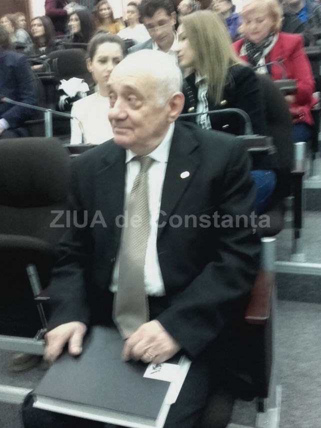 mircia dumitrescu doctor honoris causa al universitatii ovidius daca in tinerete te lupti pentru a te mircia dumitrescu doctor honoris causa al universitatii ovidius daca in tinerete te lupti pentru a te