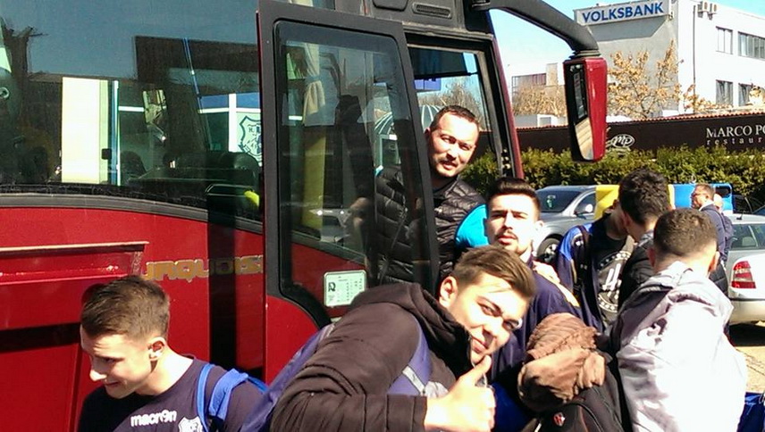 handbalistii de la css medgidia hc farul si css1 constanta incep evolutiile de la turneul semifinal galerie handbalistii de la css medgidia hc farul si css1 constanta incep evolutiile de la turneul semifinal galerie