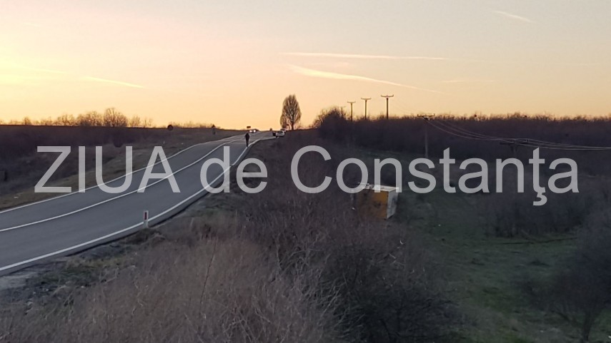 eveniment rutier langa crucea tir rasturnata soferul ranit 626906 eveniment rutier langa crucea tir rasturnata soferul ranit 626906