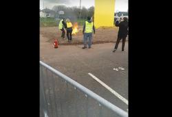 Explozie la un carnaval din Paris. Copil printre persoanele rănite grav 