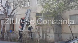 UPDATE! Alertă la pompieri! Explozie într-un bloc din Constanţa (galerie foto+video)          