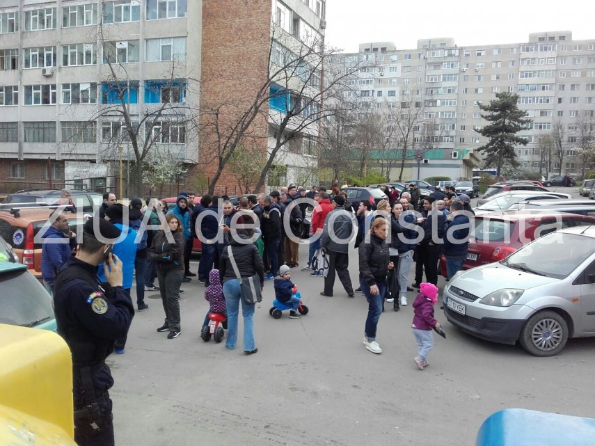 un nou protest in tomis 3 in zona in care va fi relocata biserica izvorul tamaduirii 627992 un nou protest in tomis 3 in zona in care va fi relocata biserica izvorul tamaduirii 627992