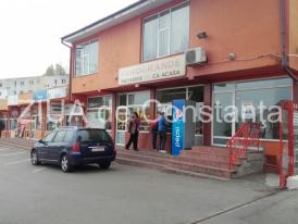 UPDATE O persoană şi-a prins mâna în malaxor într-o patiserie din Constanţa!     