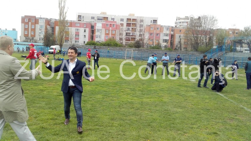 live text elemente decorative americane si mancare traditionala romaneasca meci de baseball sua romania live text elemente decorative americane si mancare traditionala romaneasca meci de baseball sua romania