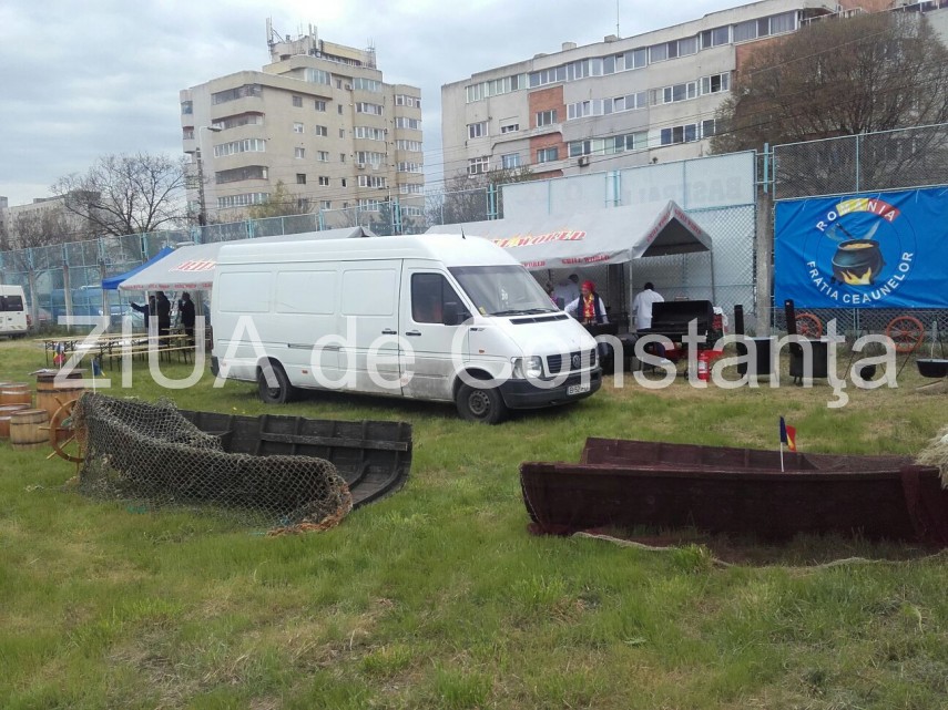 live text elemente decorative americane si mancare traditionala romaneasca meci de baseball sua romania live text elemente decorative americane si mancare traditionala romaneasca meci de baseball sua romania