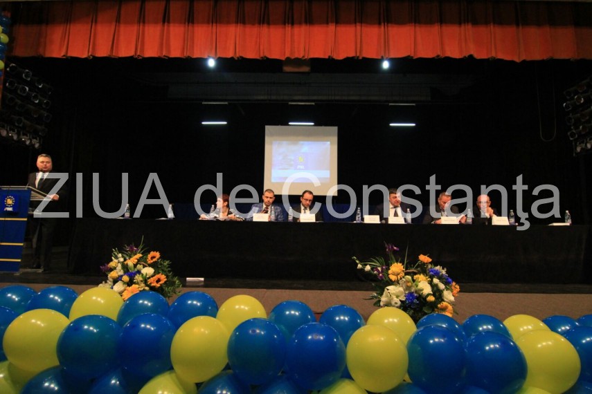 alegeri in pnl constanta bogdan hutuca si mihaela andrei isi disputa functia de presedinte la aceasta alegeri in pnl constanta bogdan hutuca si mihaela andrei isi disputa functia de presedinte la aceasta