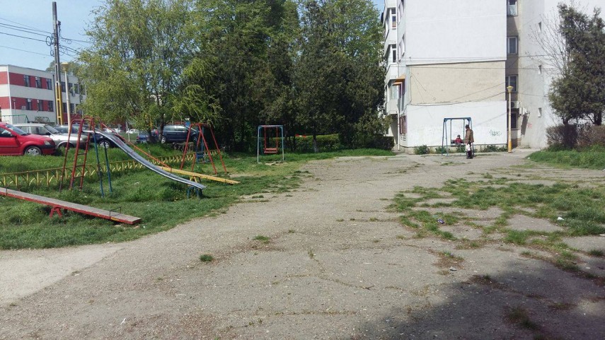 pericol pentru copii la un loc de joaca din tomis nord cum arata leaganele galerie foto 629787 pericol pentru copii la un loc de joaca din tomis nord cum arata leaganele galerie foto 629787