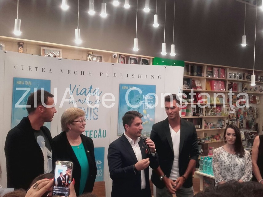 horia tecau si a lansat si la constanta cartea viata in ritm de tenis galerie foto 629966 horia tecau si a lansat si la constanta cartea viata in ritm de tenis galerie foto 629966
