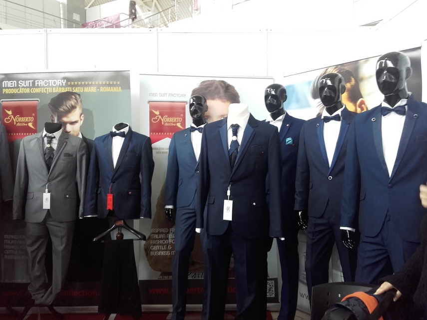 in cautarea tinutei pentru balul de absolvire ccina constanta asteapta tinerii la targul national tinimtex in cautarea tinutei pentru balul de absolvire ccina constanta asteapta tinerii la targul national tinimtex