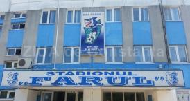 Cei mai mulţi participanţi la sondaj cred că baza sportivă „Farul“ din Constanţa ar trebui să fie preluată de autorităţile locale 