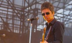 Liderul trupei Oasis împlineşte 50 de ani