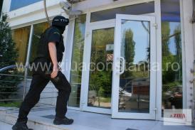 La această oră, percheziţii în Bucureşti, judeţele Ilfov şi Giurgiu. Ar fi înșelat persoane prin atribuirea de calități oficiale 
