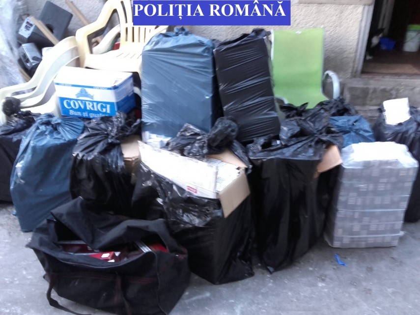 constanta tigari de contrabanda confiscate de politisti 7 perchezitii au fost efectuate la locuintele constanta tigari de contrabanda confiscate de politisti 7 perchezitii au fost efectuate la locuintele