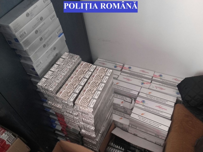 constanta tigari de contrabanda confiscate de politisti 7 perchezitii au fost efectuate la locuintele constanta tigari de contrabanda confiscate de politisti 7 perchezitii au fost efectuate la locuintele