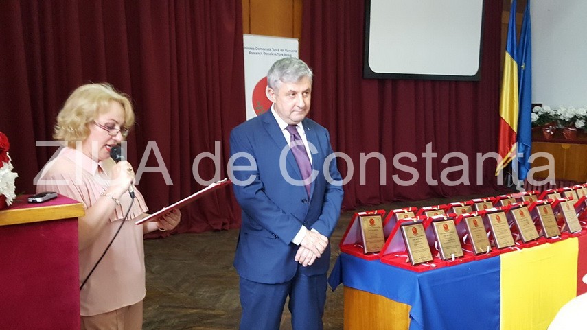 ziua limbii turce sarbatorita inb premiera la constanta galerie foto 632688 ziua limbii turce sarbatorita inb premiera la constanta galerie foto 632688