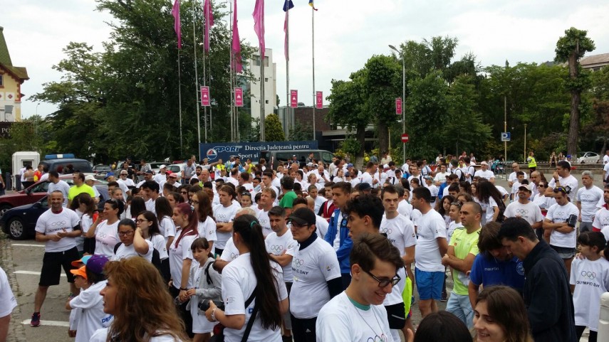 costel manole din cumpana pe locul trei la crosul national ziua olimpica de la constanta 633148 costel manole din cumpana pe locul trei la crosul national ziua olimpica de la constanta 633148
