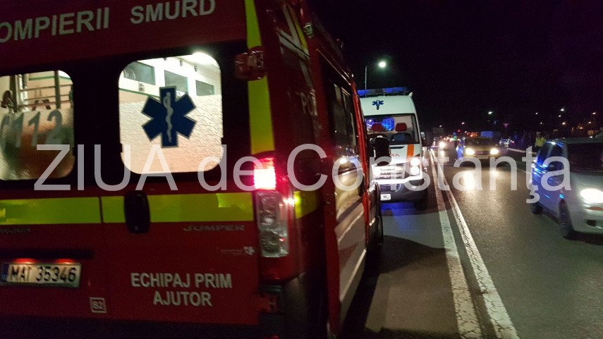 accident rutier grav in municipiul constanta cu victima incarcerata masina rasturnata pe bulevardul aurel accident rutier grav in municipiul constanta cu victima incarcerata masina rasturnata pe bulevardul aurel