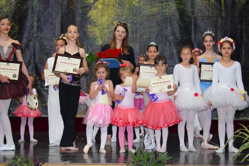 gala de balet gratie arta si coregrafii inedite la cumpana cu ocazia incheierii stagiunii 2016 2017 galerie gala de balet gratie arta si coregrafii inedite la cumpana cu ocazia incheierii stagiunii 2016 2017 galerie